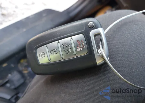 2011 Hyundai Sonata Se 2.0T z USA, uszkodzony, nr VIN 5NPEC4AB7BH270952